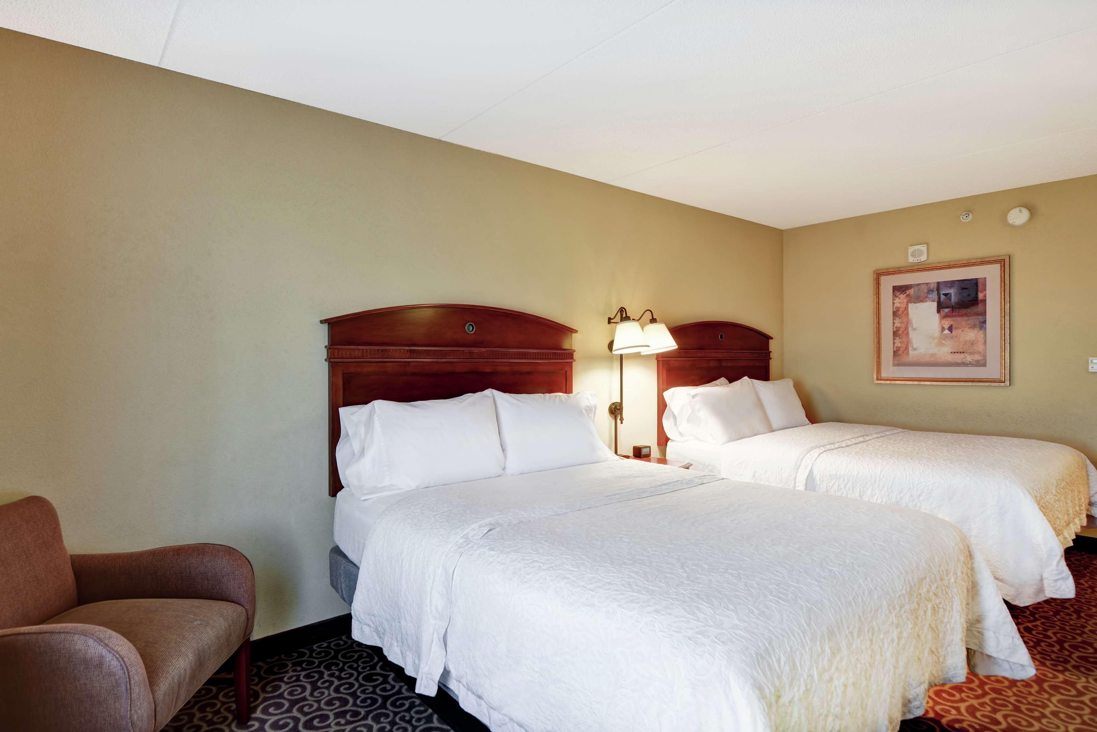 Hampton Inn And Suites Fredericksburg Exterior photo