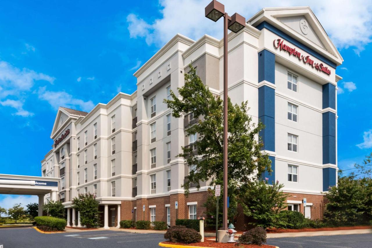 Hampton Inn And Suites Fredericksburg Exterior photo
